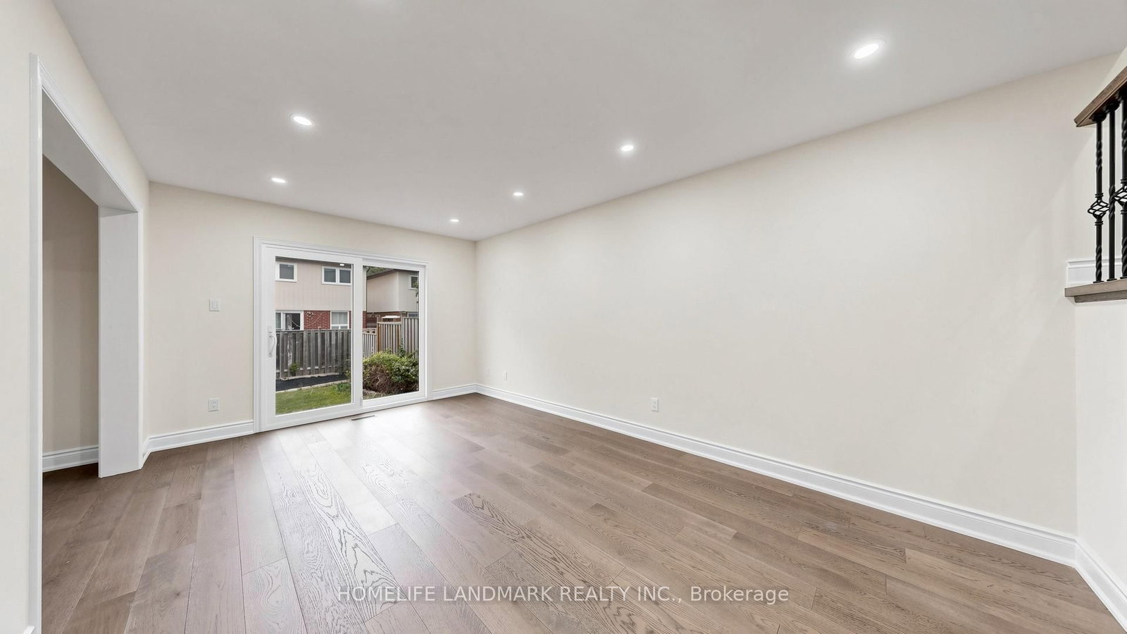 31 Fullerton Crescent • Markham, ON photo 4