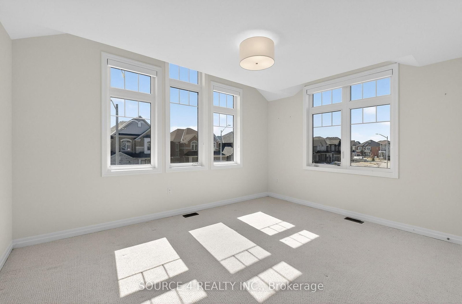 1020 Larter Street • Innisfil, ON photo 24