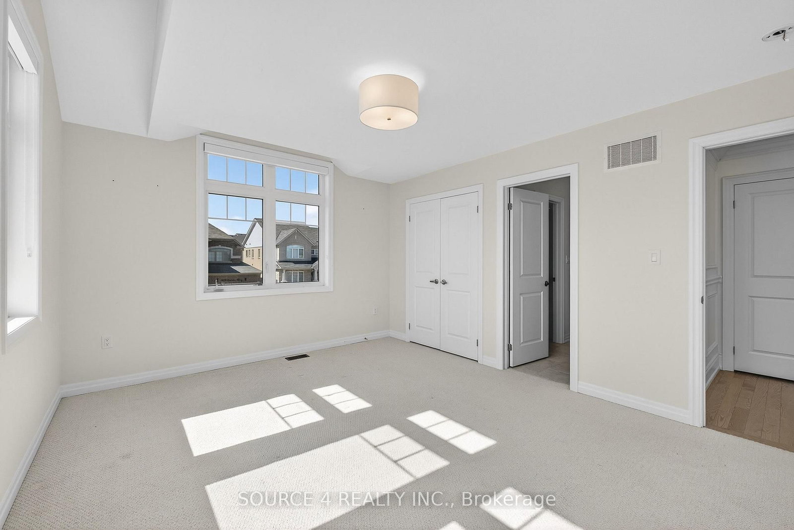 1020 Larter Street • Innisfil, ON photo 25