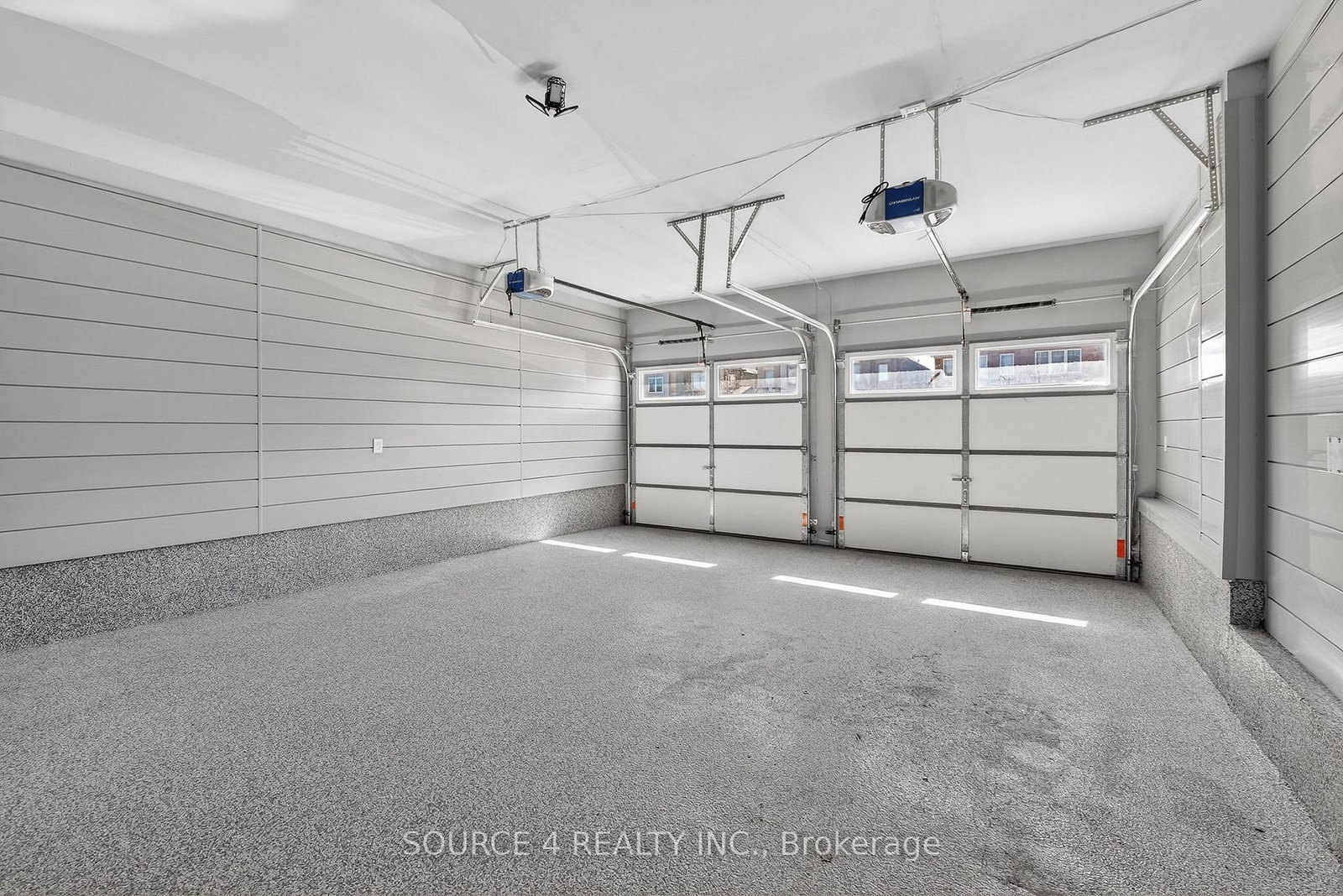 1020 Larter Street • Innisfil, ON photo 39