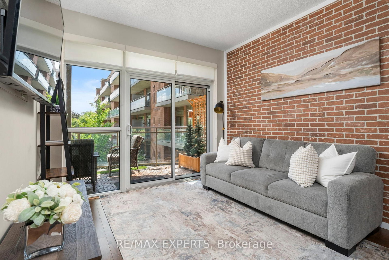281 Woodbridge Avenue • #301 • Vaughan, ON photo 10
