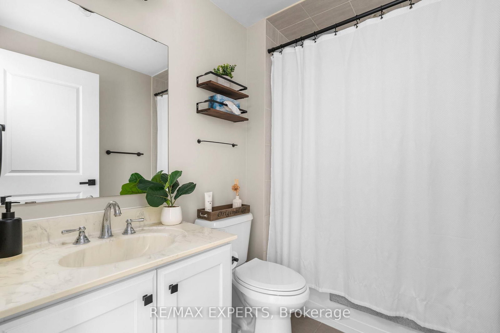 281 Woodbridge Avenue • #301 • Vaughan, ON photo 17