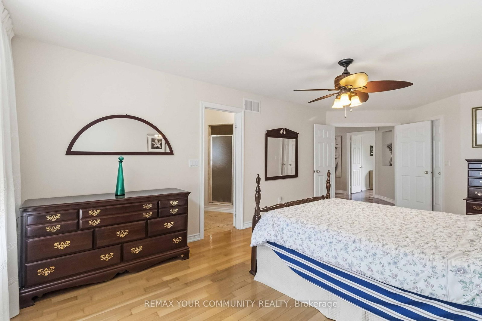 40 Hunterwood Chase • Vaughan, ON photo 23