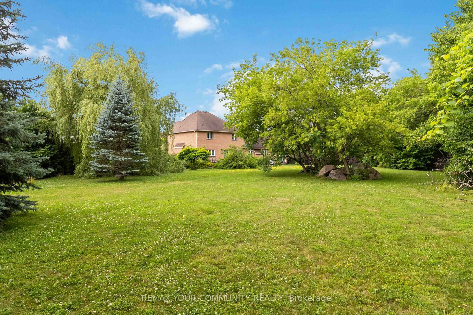 40 Hunterwood Chase • Vaughan, ON photo 35