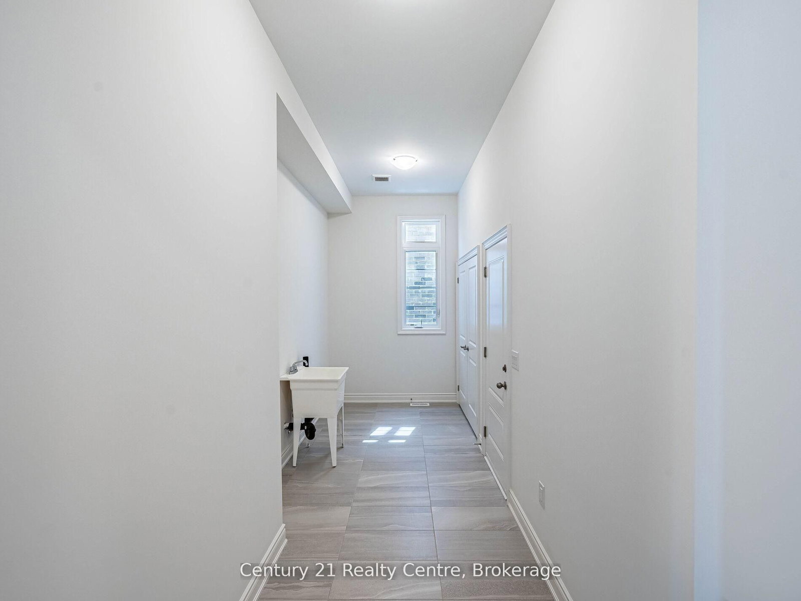 26 Hearn Street • Bradford West Gwillimbury, ON photo 24