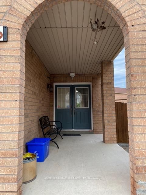 76 Jack Monkman Crescent