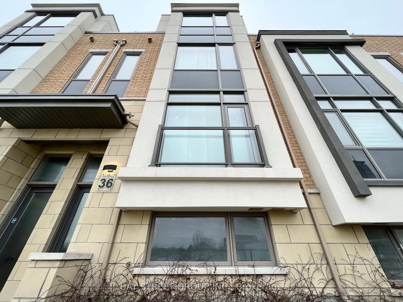 home for lease on 36 Teasel Way