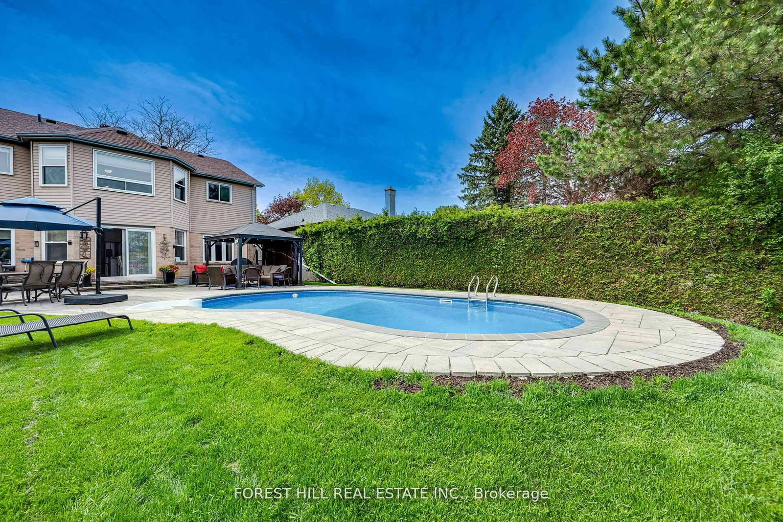 4 Milgate Place • Aurora, ON photo 33