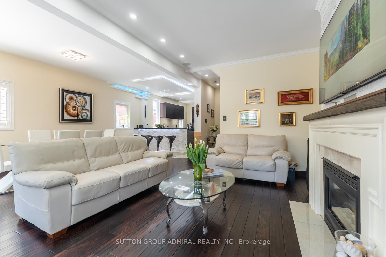 626 College Manor Drive • Newmarket, ON photo 16