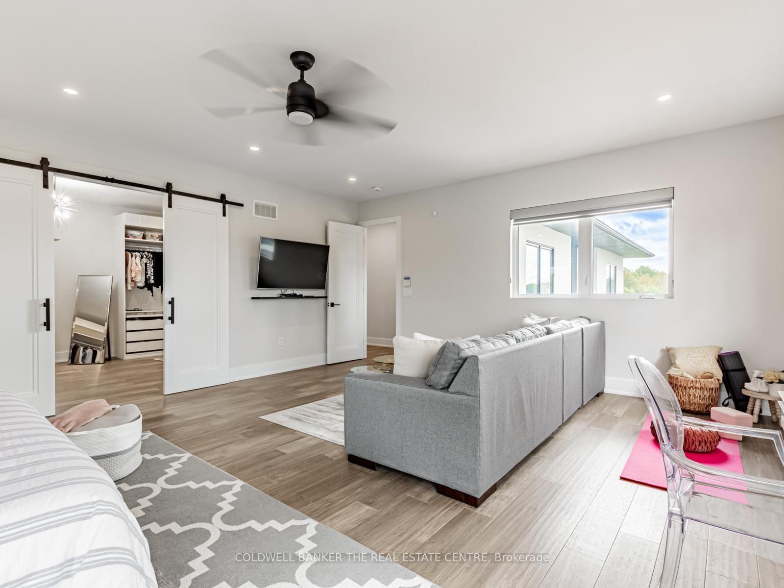 2166 10th Side Road • Bradford West Gwillimbury, ON photo 15