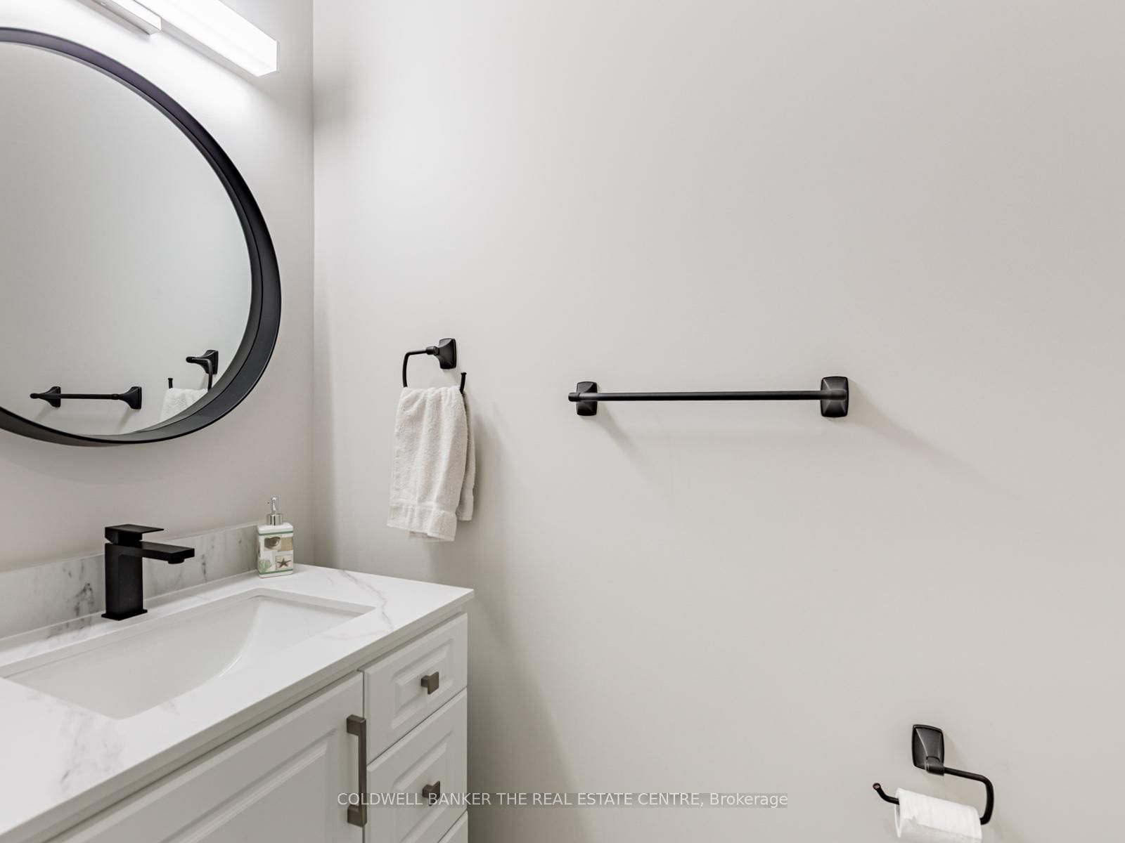 2166 10th Side Road • Bradford West Gwillimbury, ON photo 36