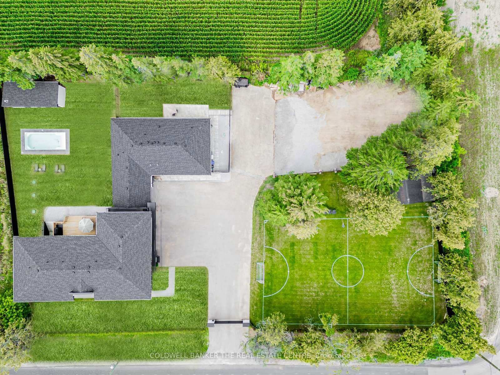 2166 10th Side Road • Bradford West Gwillimbury, ON photo 50