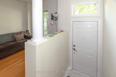 23 Observatory Lane • #26 • Richmond Hill, ON photo 4