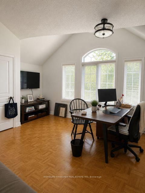 376 Vellore Avenue • Vaughan, ON photo 34