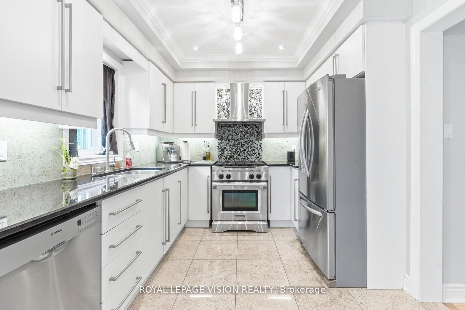 91 Princeton Gate • Vaughan, ON photo 12