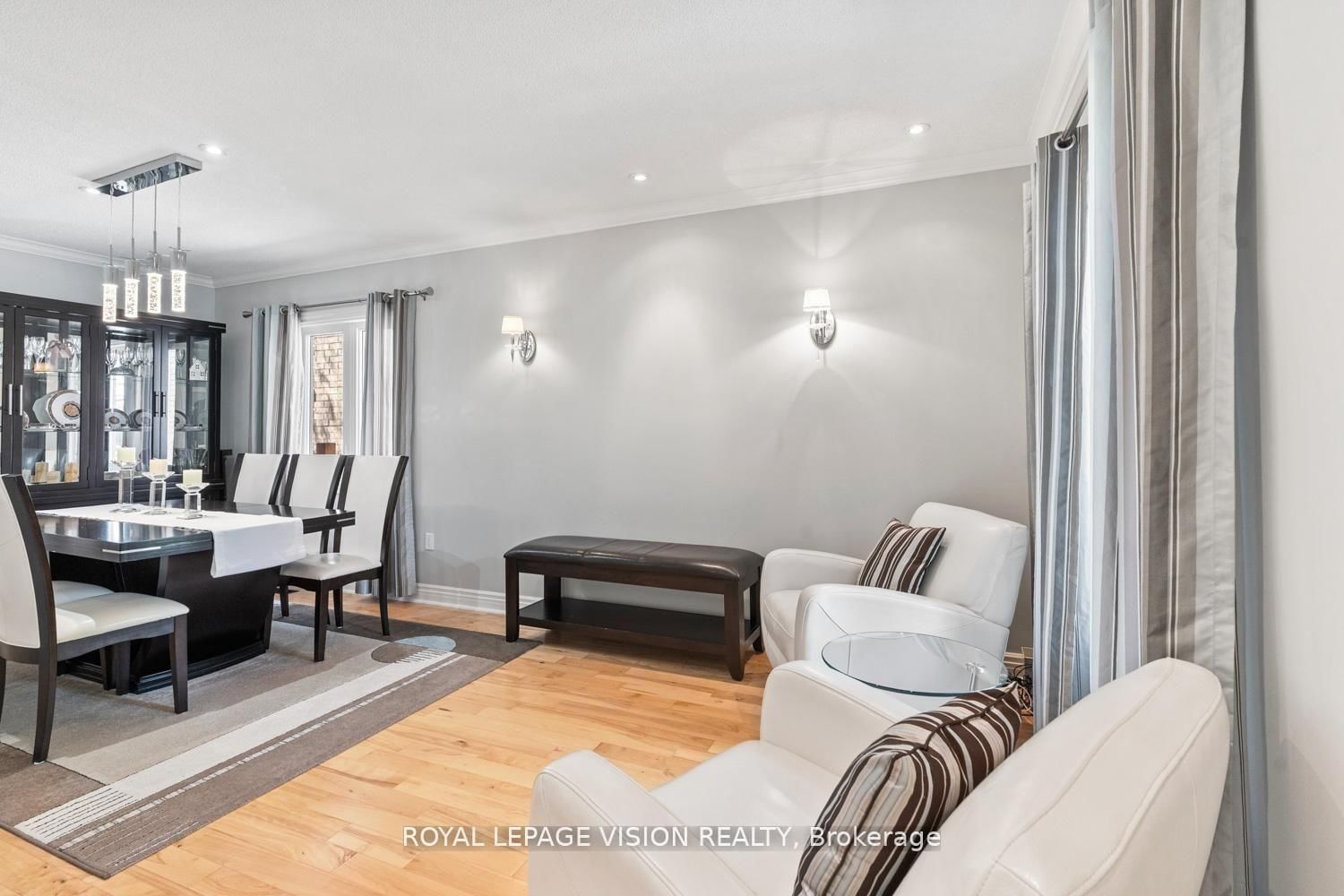 91 Princeton Gate • Vaughan, ON photo 3