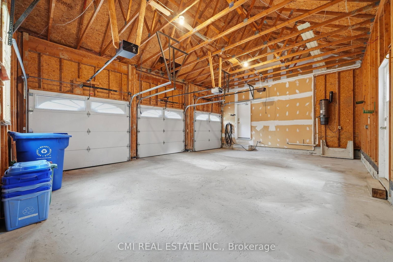 15 Treegrove Circle • Aurora, ON photo 45