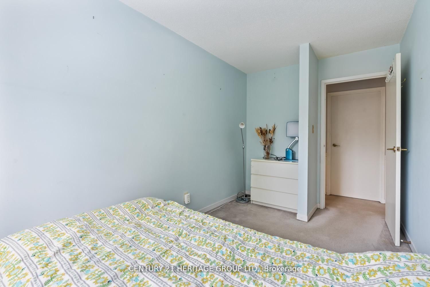 166 Olive Street • #105 • East Gwillimbury, ON photo 26