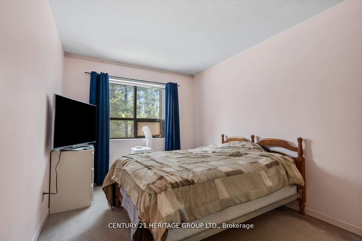 166 Olive Street • #105 • East Gwillimbury, ON photo 29