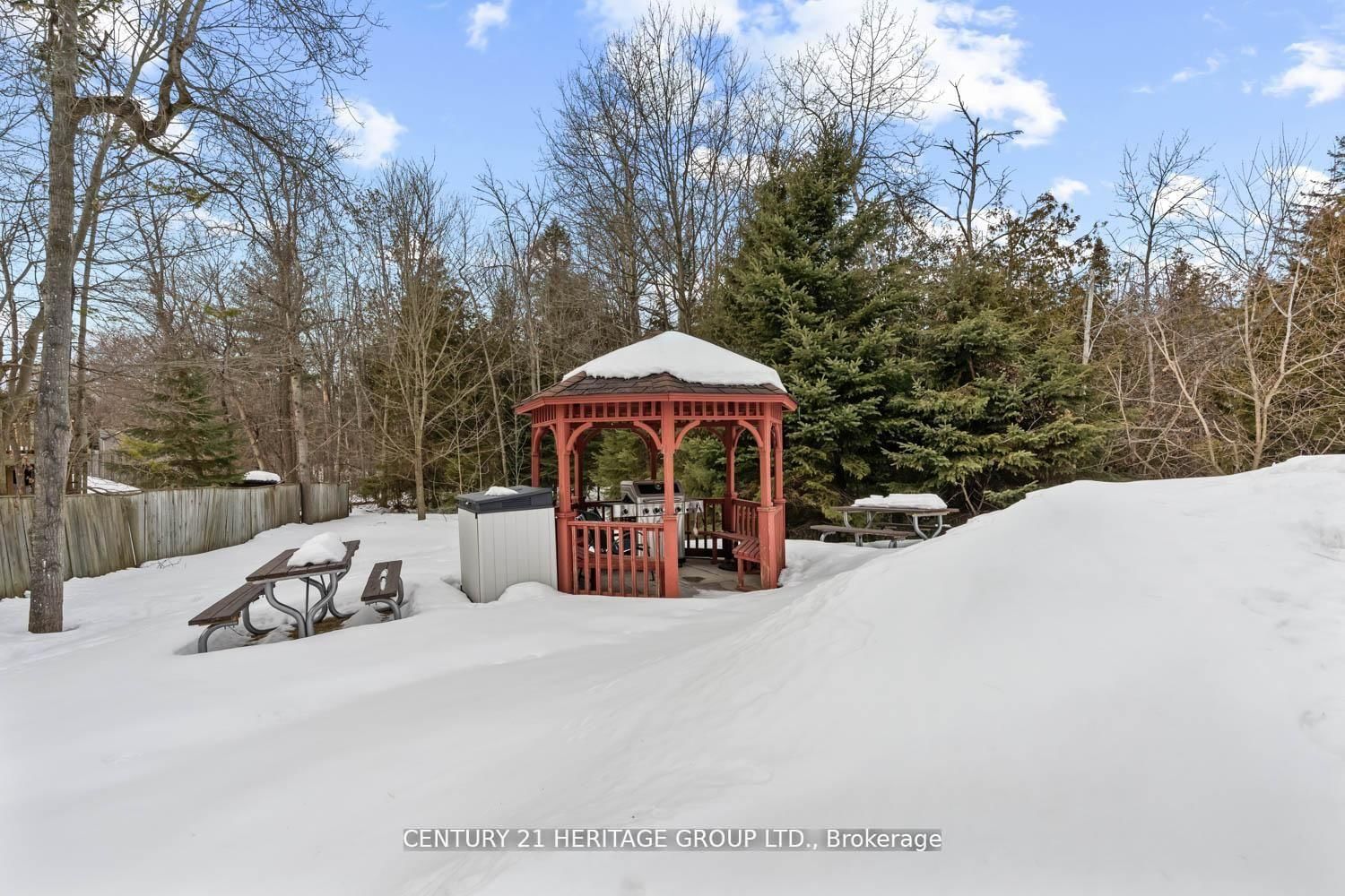 166 Olive Street • #105 • East Gwillimbury, ON photo 36