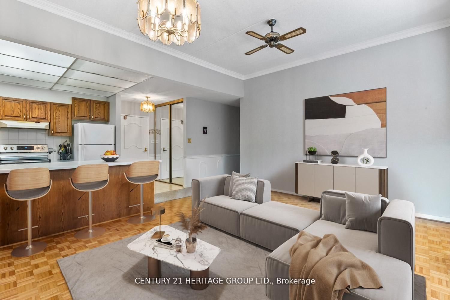 166 Olive Street • #105 • East Gwillimbury, ON photo 5