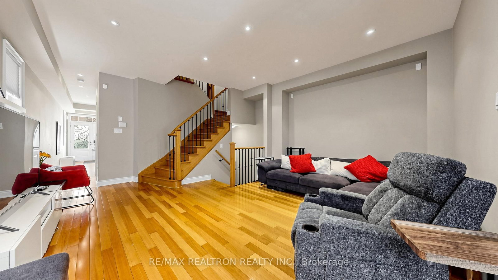 55 Bristlewood Crescent • Vaughan, ON photo 4
