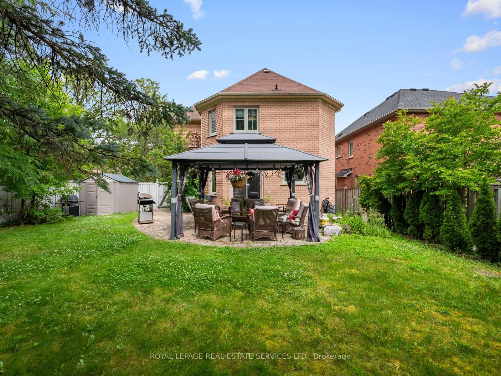 63 Deerglen Terrace • Aurora, ON photo 39