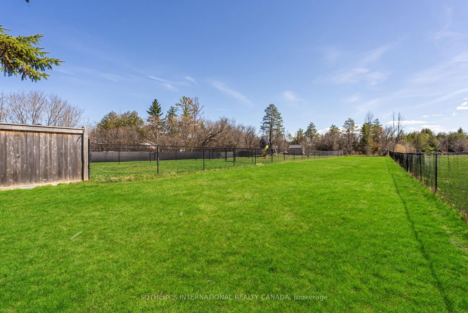 71 Burke Street • Georgina, ON photo 43