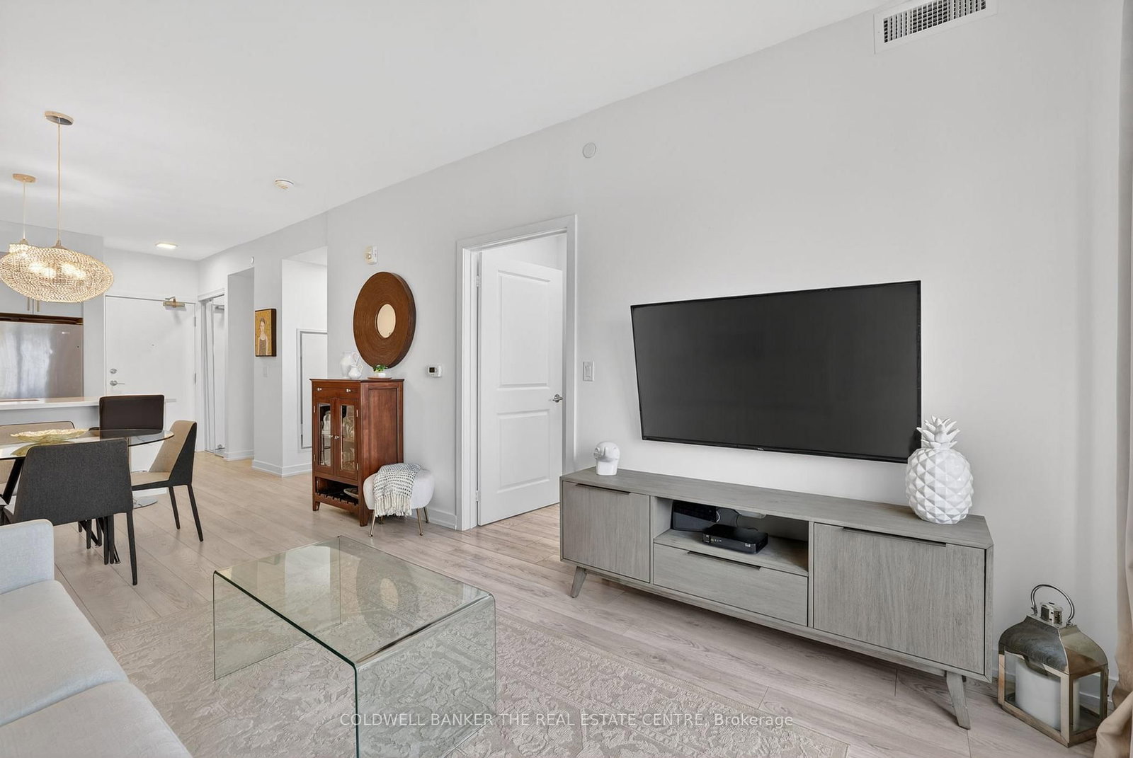 555 William Graham Drive • #246 • Aurora, ON photo 18