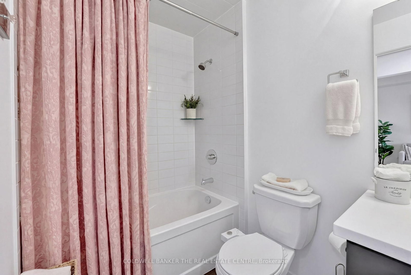 555 William Graham Drive • #246 • Aurora, ON photo 21