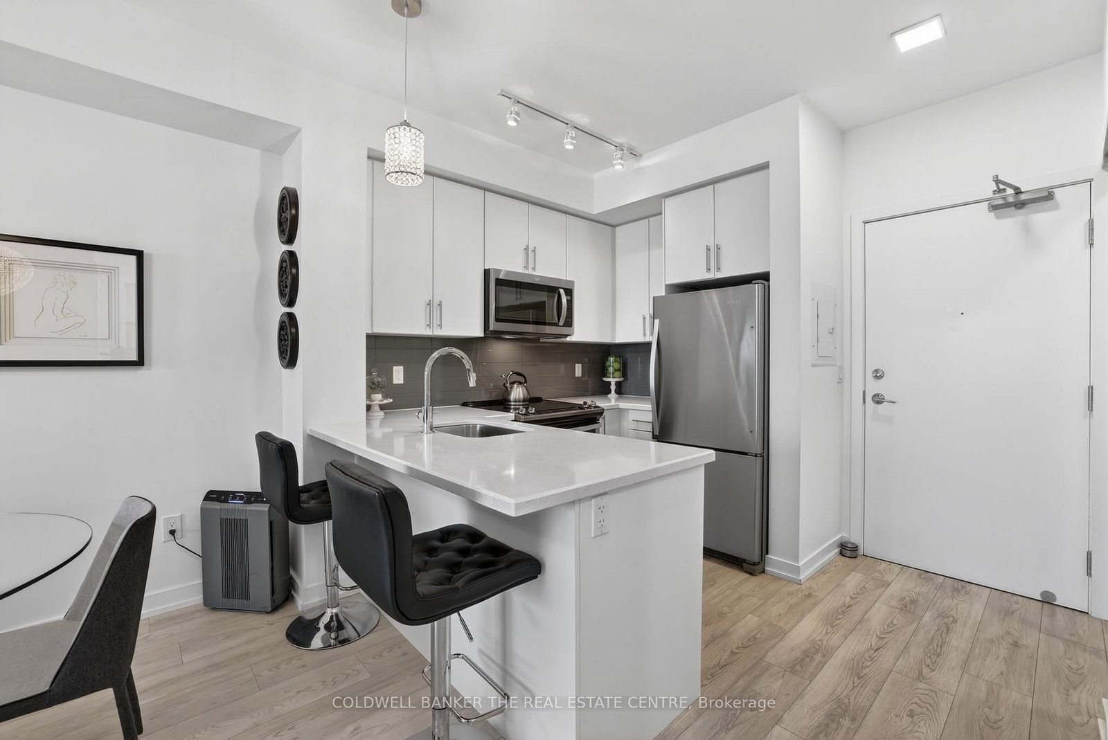 555 William Graham Drive • #246 • Aurora, ON photo 8