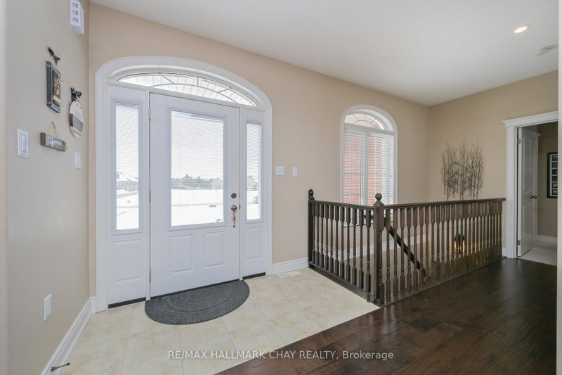 11 Harry Parker Pl photo 3