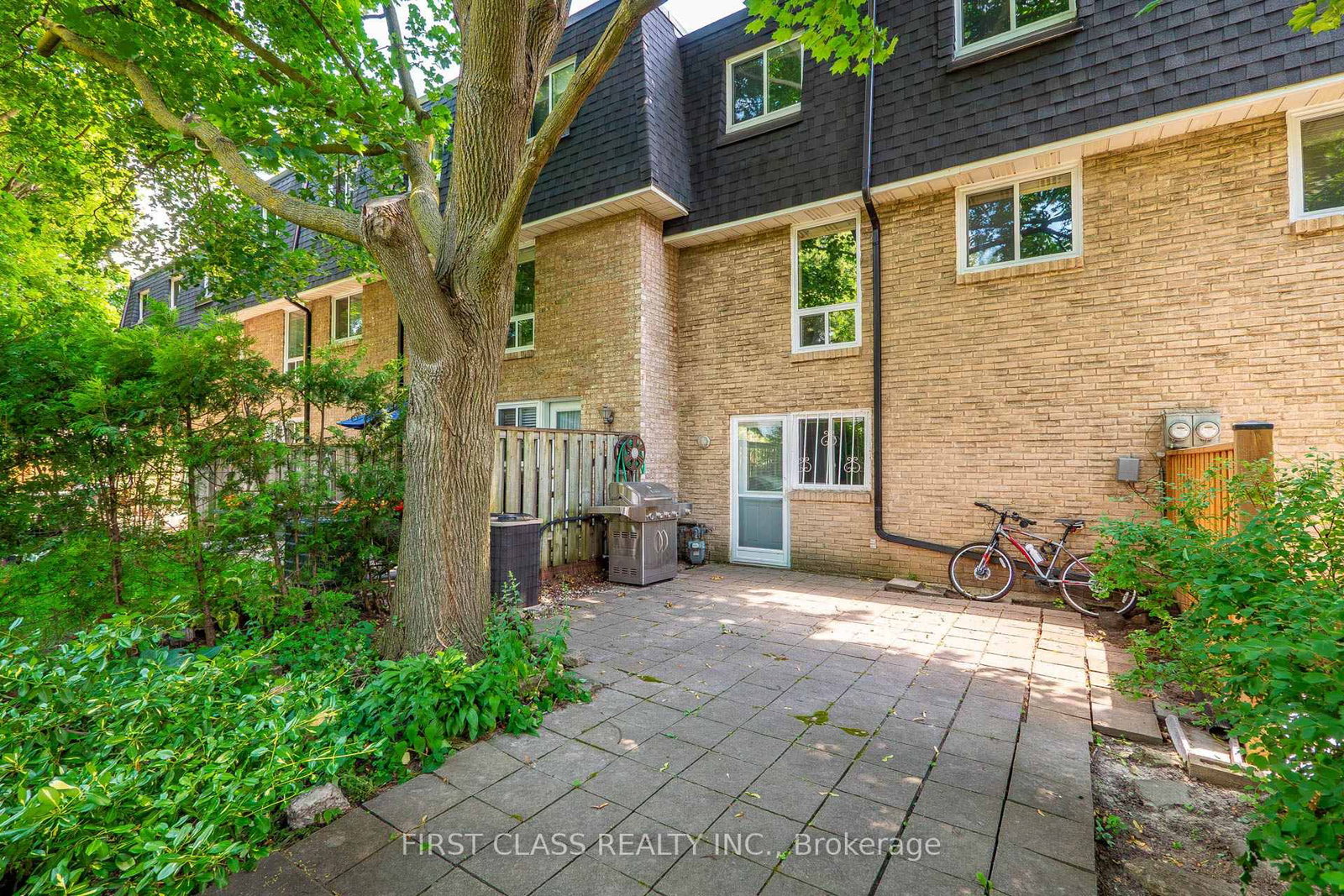 202 Royal Orchard Boulevard • Markham, ON photo 44