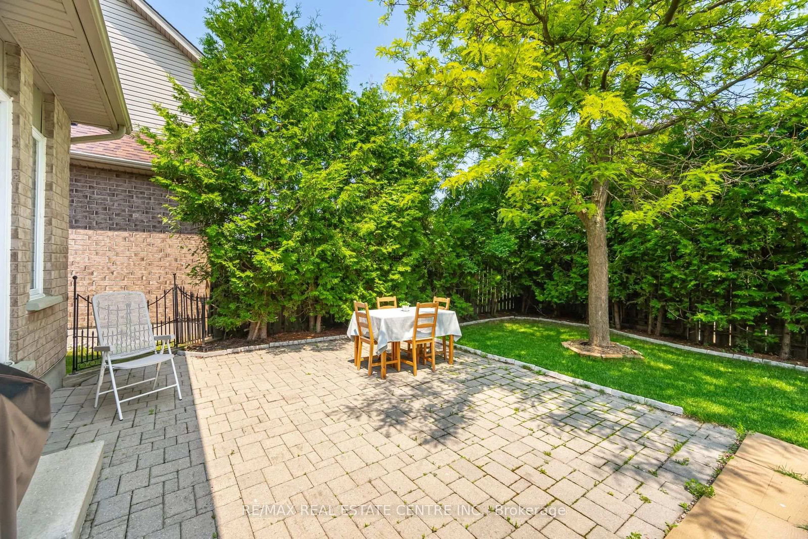 39 Stoneham Street • New Tecumseth, ON photo 38