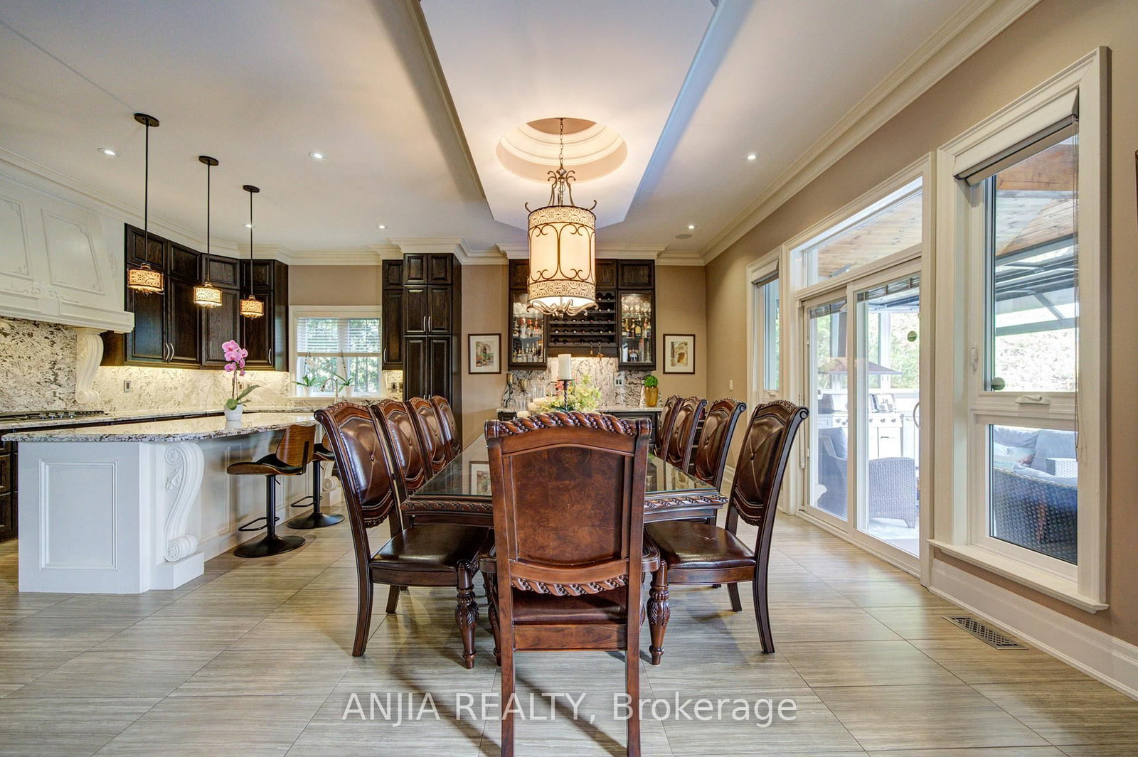 452 Fernleigh Circle S • Richmond Hill, ON photo 10