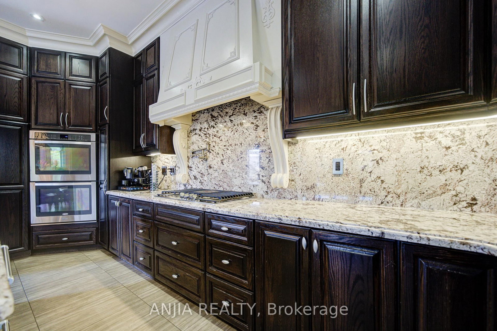 452 Fernleigh Circle S • Richmond Hill, ON photo 12