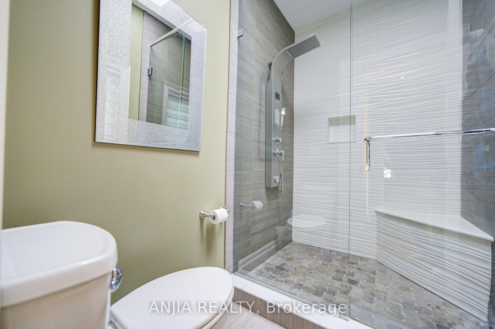 452 Fernleigh Circle S • Richmond Hill, ON photo 23
