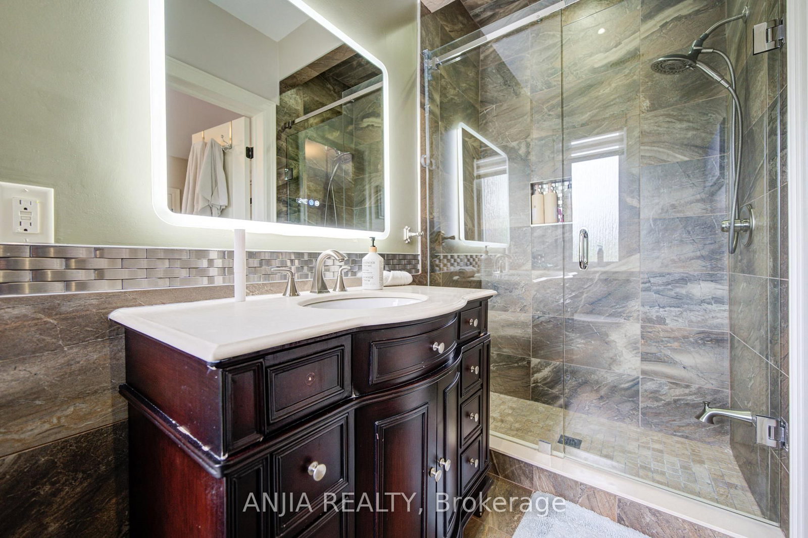 452 Fernleigh Circle S • Richmond Hill, ON photo 25