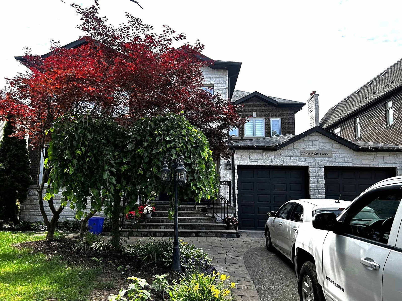 Detached House for lease at 71 Stockdale Crescent, Richmond Hill, Ontario, L4C 3T1 - North Richvale - MLS: N13530454