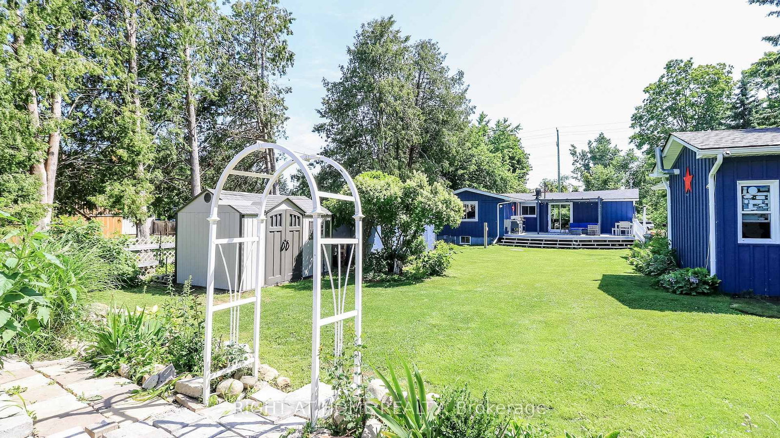 2988 25th Sideroad • Innisfil, ON photo 11
