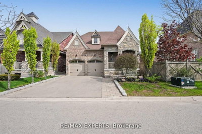 4 Sim Hill Crescent