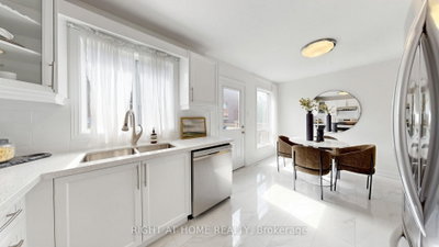 80 Barr Crescent • Aurora, ON photo 8