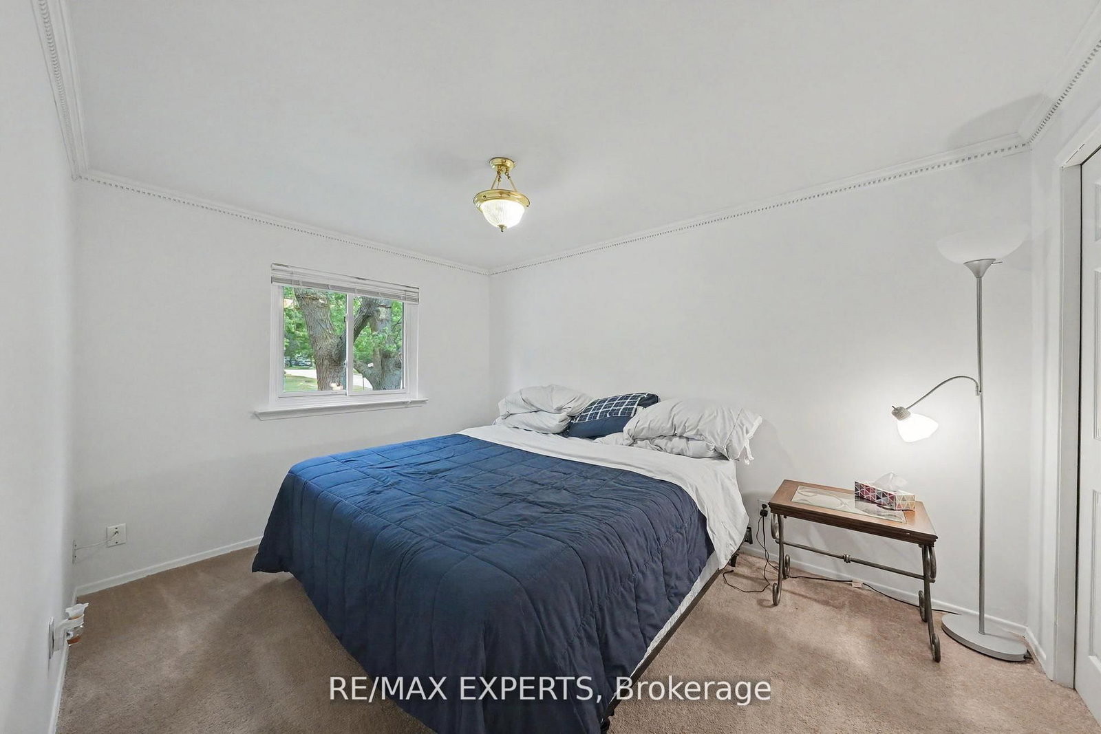 32 Oak Court • Aurora, ON photo 19