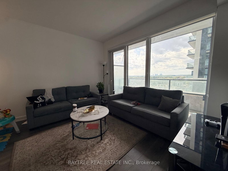 1203 - 105 Oneida Crescent