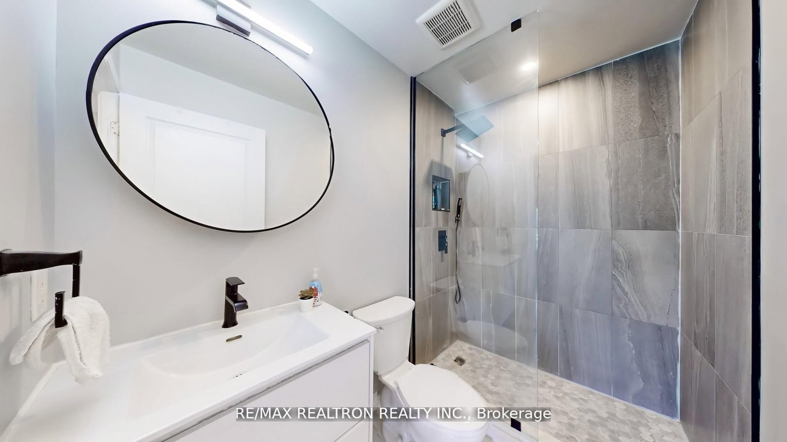330 Red Maple Road • #103 • Richmond Hill, ON photo 29