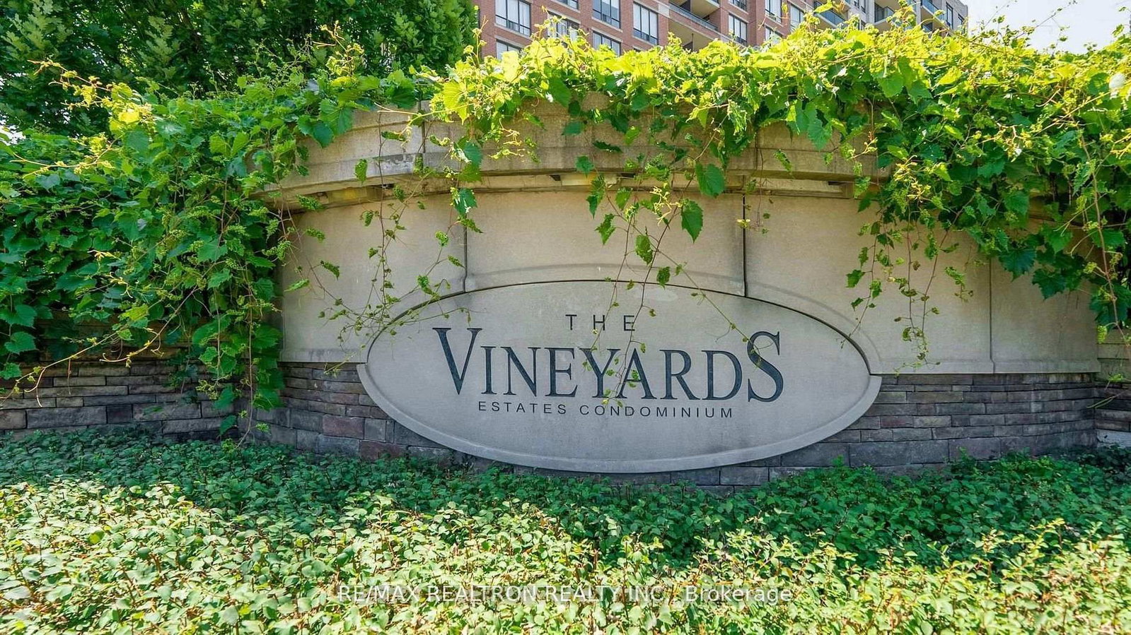 330 Red Maple Road • #103 • Richmond Hill, ON photo 39