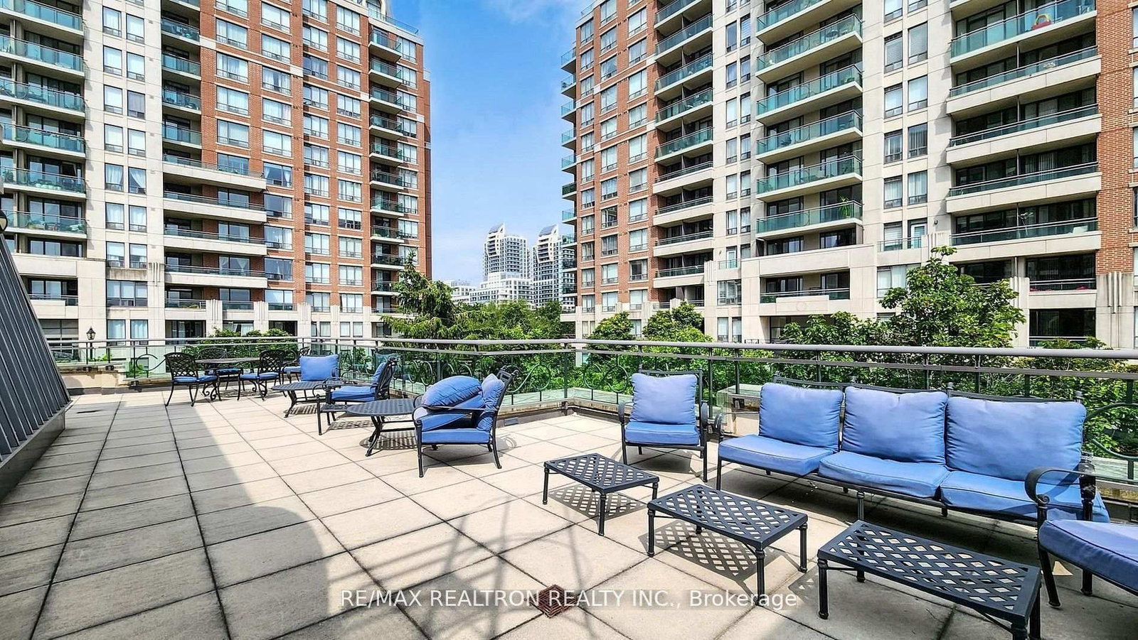 330 Red Maple Road • #103 • Richmond Hill, ON photo 45