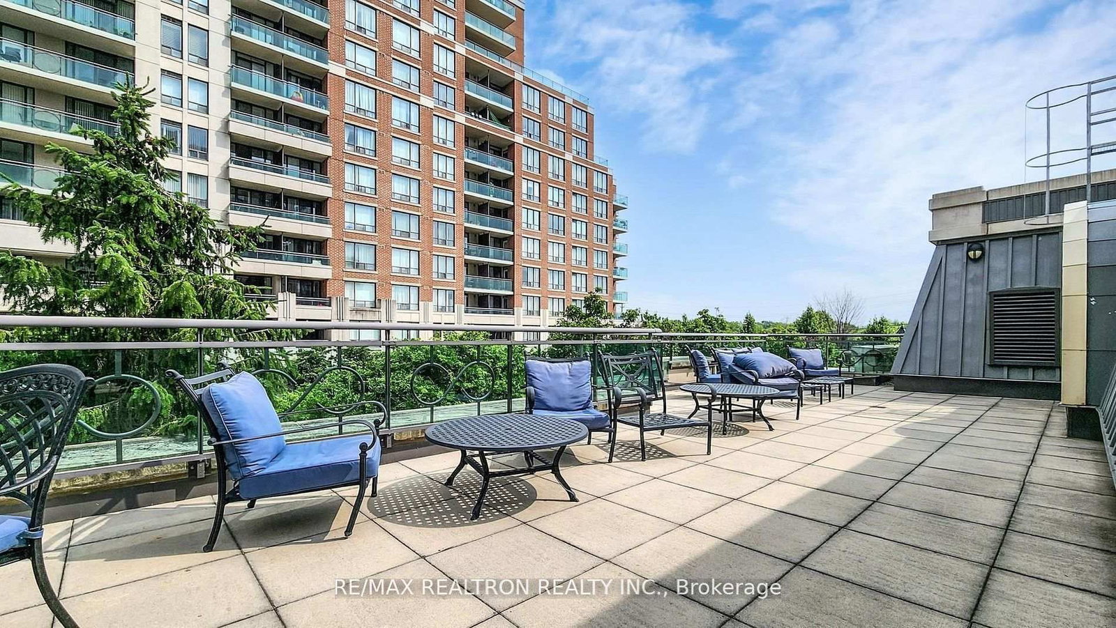 330 Red Maple Road • #103 • Richmond Hill, ON photo 46