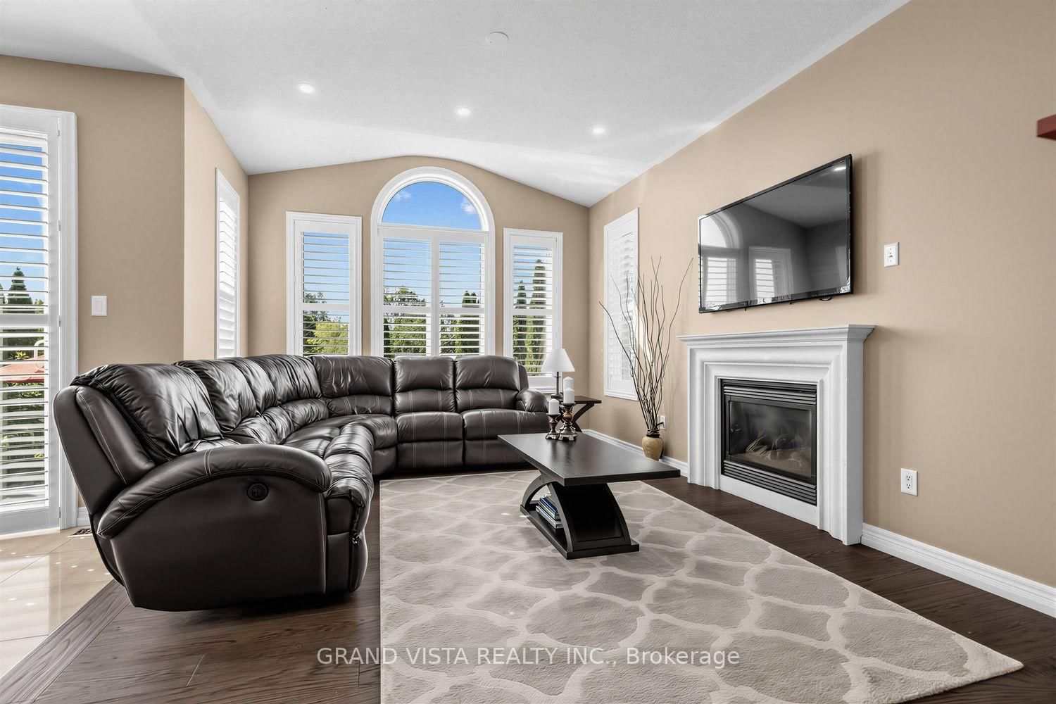 31 Routledge Drive • Richmond Hill, ON photo 12