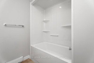 14 Briarwood Place • Innisfil, ON photo 9